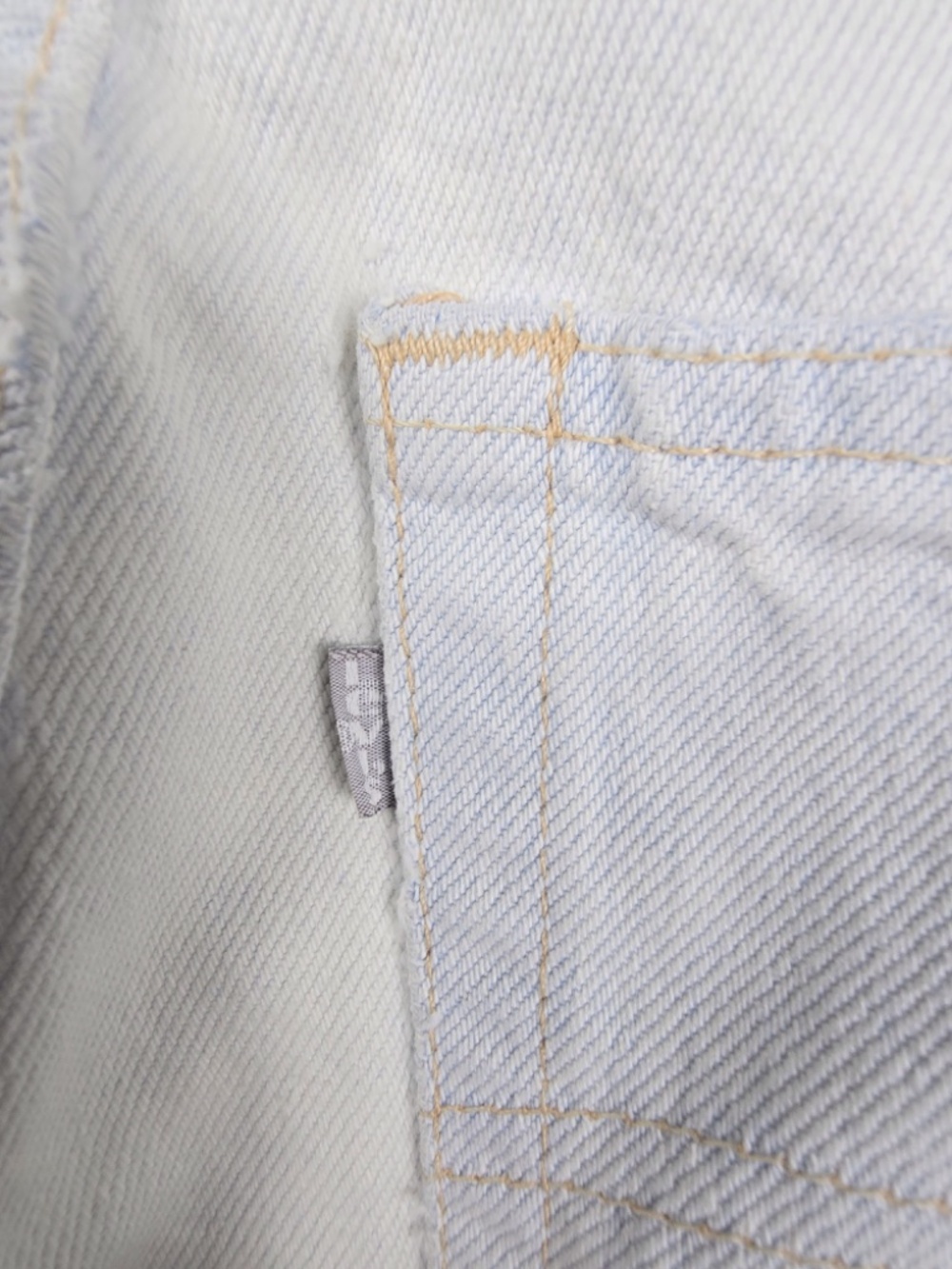 Vintage Levi’s SilverTab Relaxed Fit Jeans 32x34 Made in USA 1992 Light Wash - Picture 6 of 16